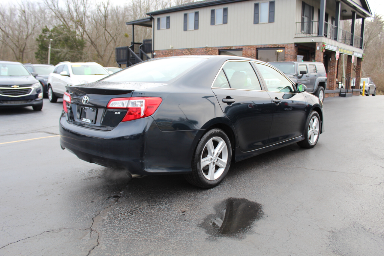 Toyota Camry 2014.5 4dr Sdn I4 Auto SE Sport (Natl) 2014