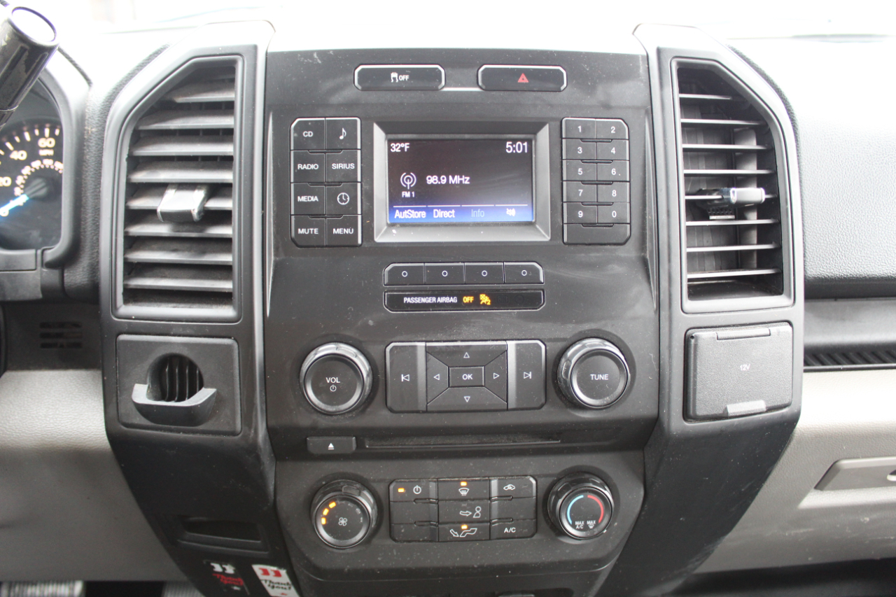 Ford F-150 XL SuperCab 2WD 2017