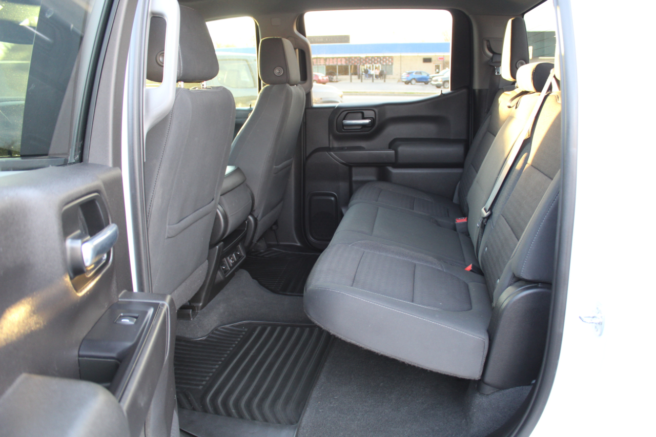 Chevrolet Silverado 1500 4WD Crew Cab 147" LT 2020