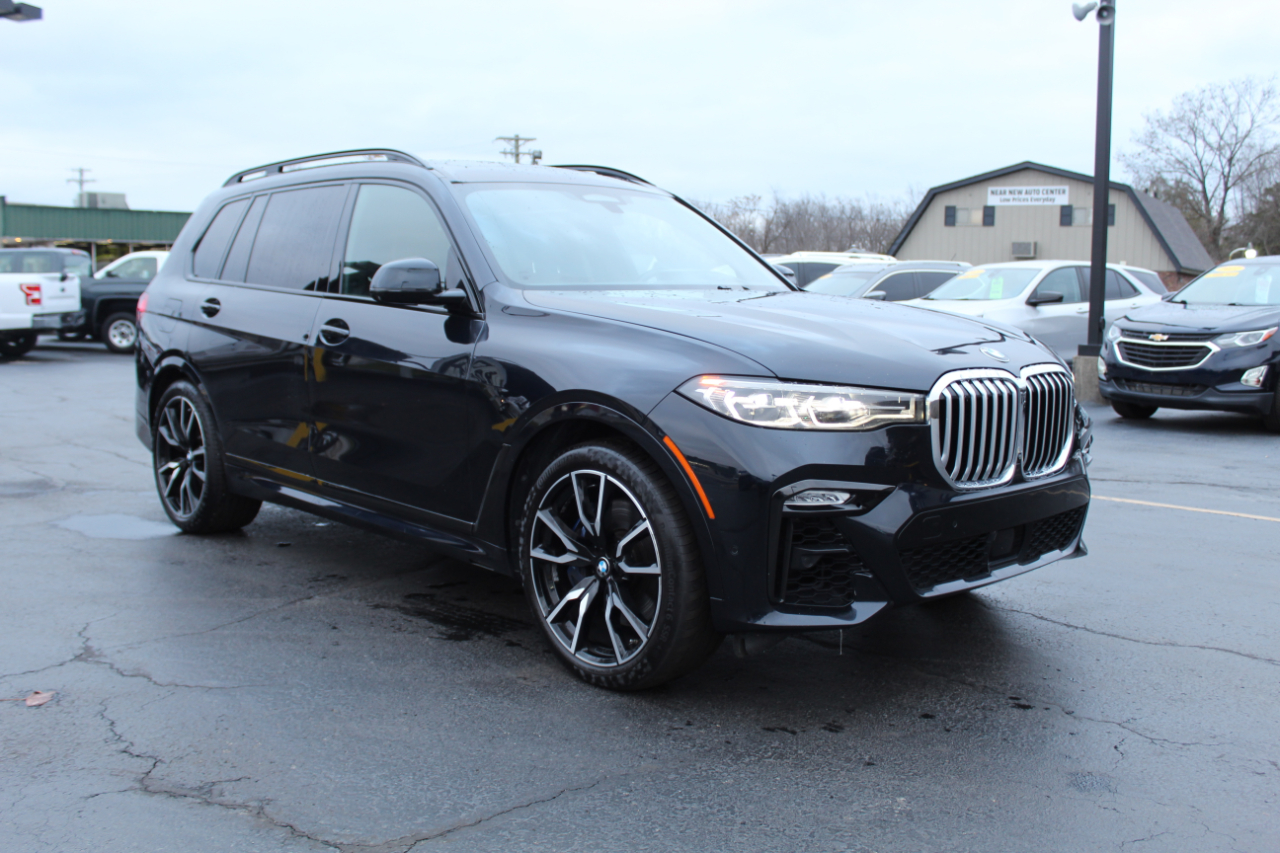 BMW X7 xDrive50i Sports Activity Vehicle 2019