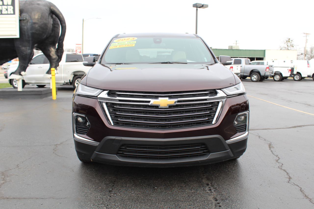 Chevrolet Traverse AWD 4dr LT Cloth w/1LT 2023