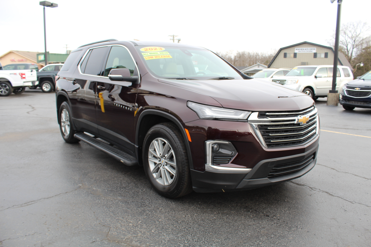 Chevrolet Traverse AWD 4dr LT Cloth w/1LT 2023