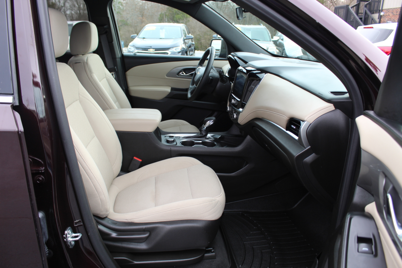 Chevrolet Traverse AWD 4dr LT Cloth w/1LT 2023