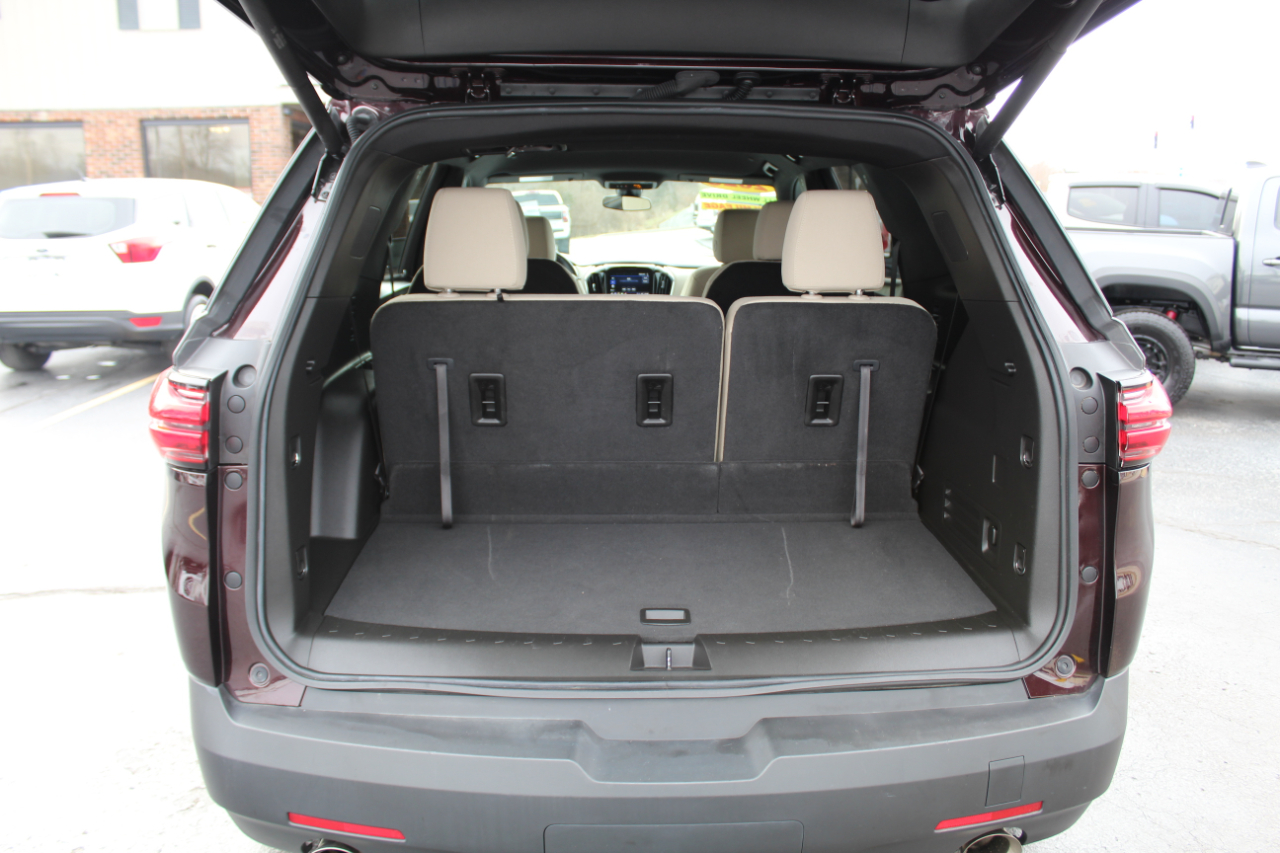 Chevrolet Traverse AWD 4dr LT Cloth w/1LT 2023