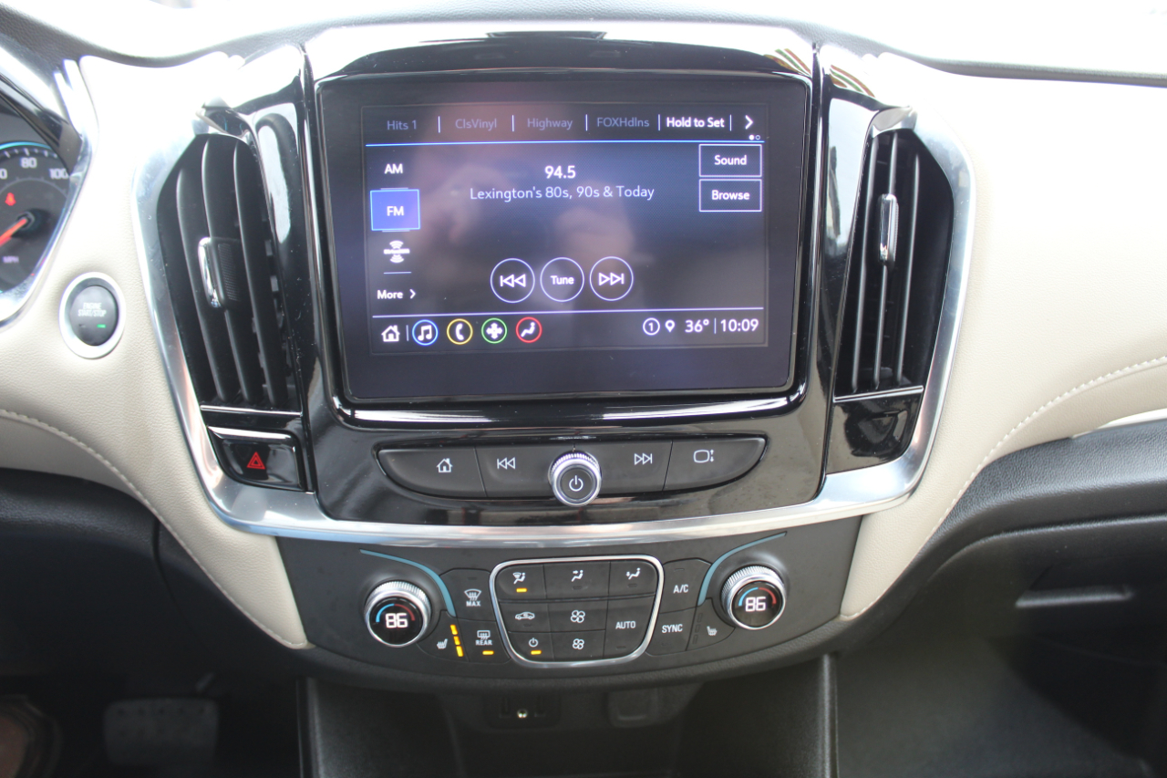 Chevrolet Traverse AWD 4dr LT Cloth w/1LT 2023