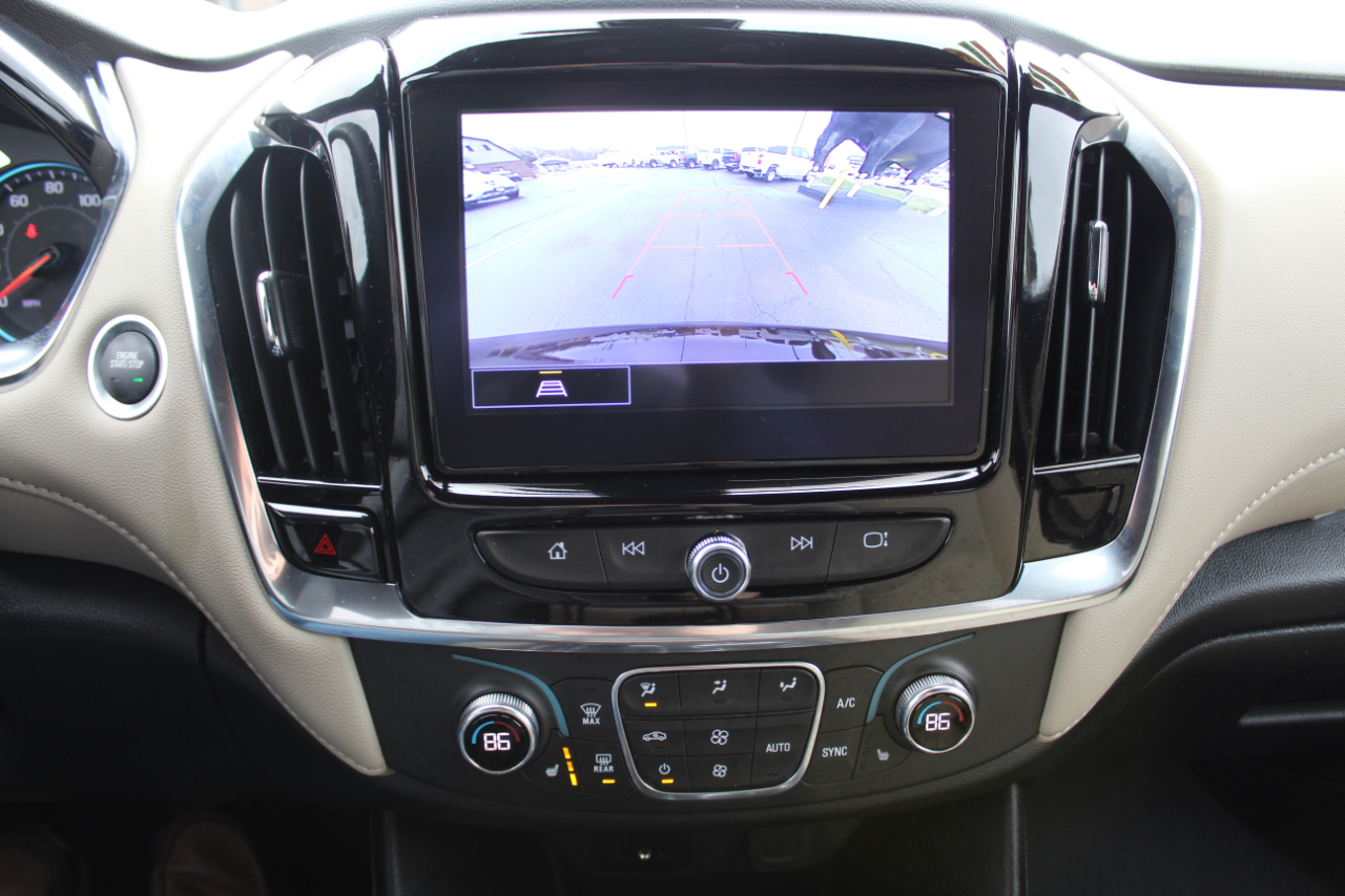 Chevrolet Traverse AWD 4dr LT Cloth w/1LT 2023