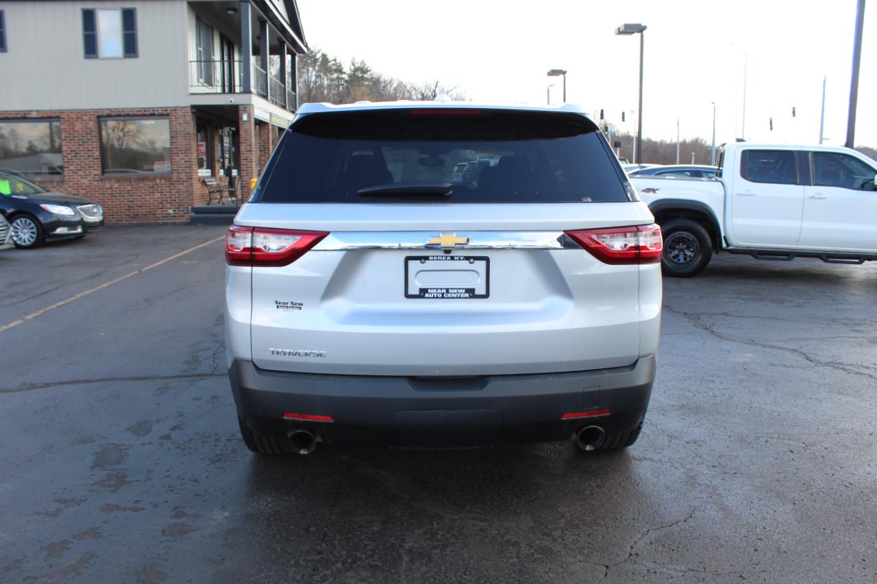 Chevrolet Traverse FWD 4dr LS w/1LS 2018