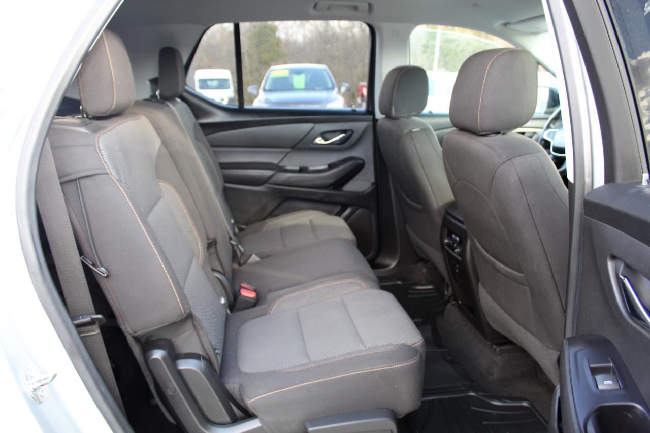 Chevrolet Traverse FWD 4dr LS w/1LS 2018