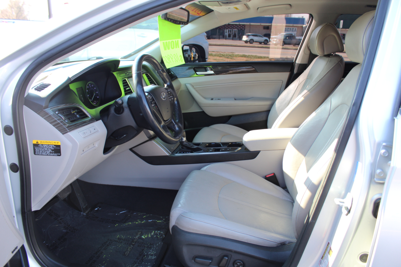 Hyundai Sonata 4dr Sdn 2.4L Limited 2015