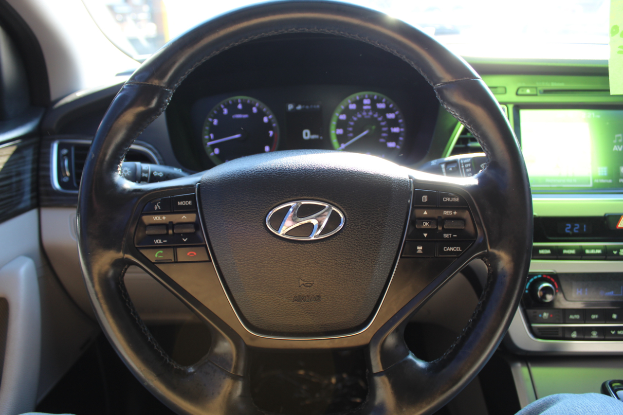 Hyundai Sonata 4dr Sdn 2.4L Limited 2015