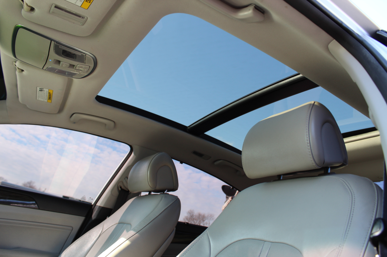 Hyundai Sonata 4dr Sdn 2.4L Limited 2015