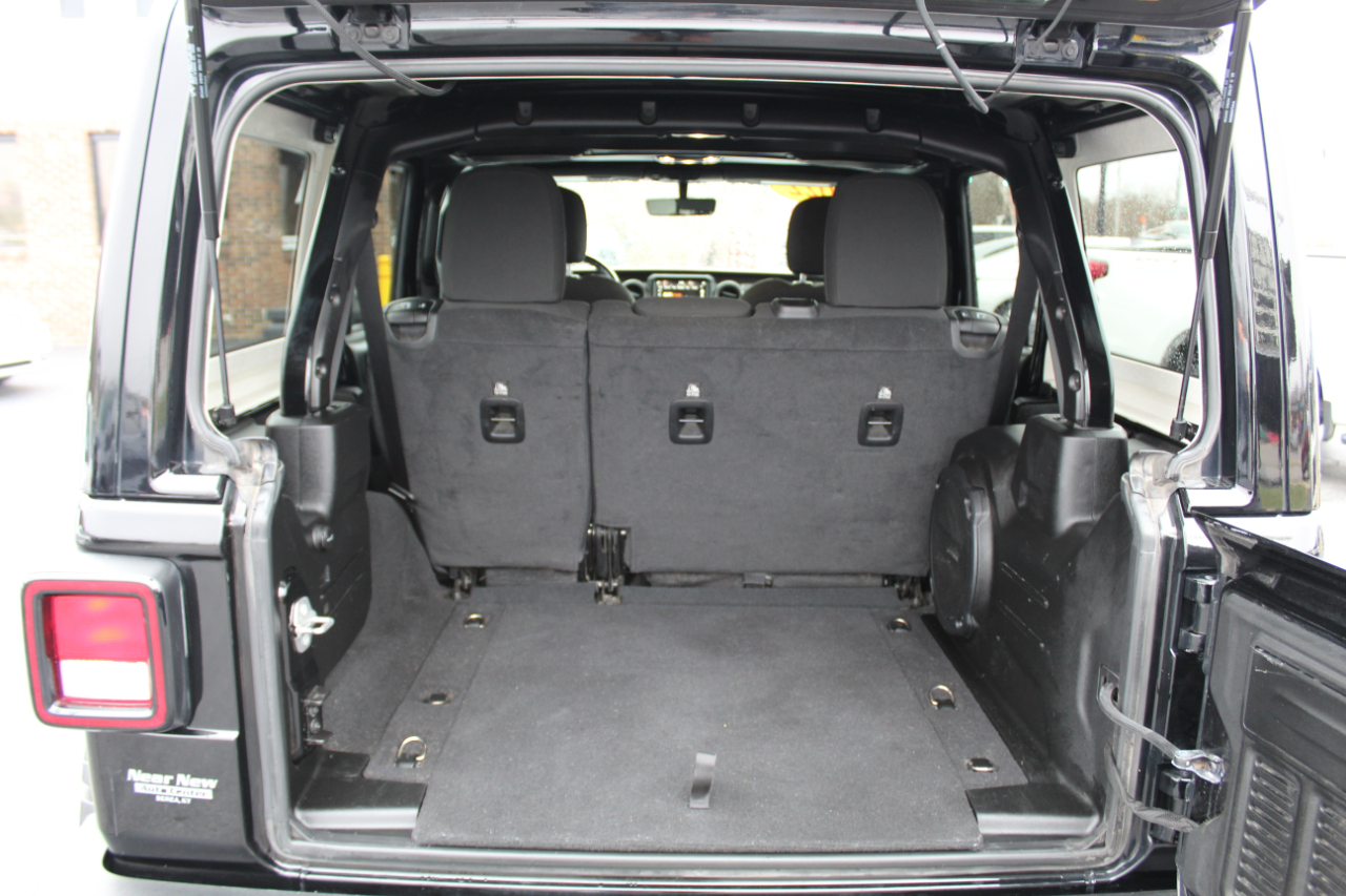 Jeep Wrangler Unlimited Willys 4x4 2022