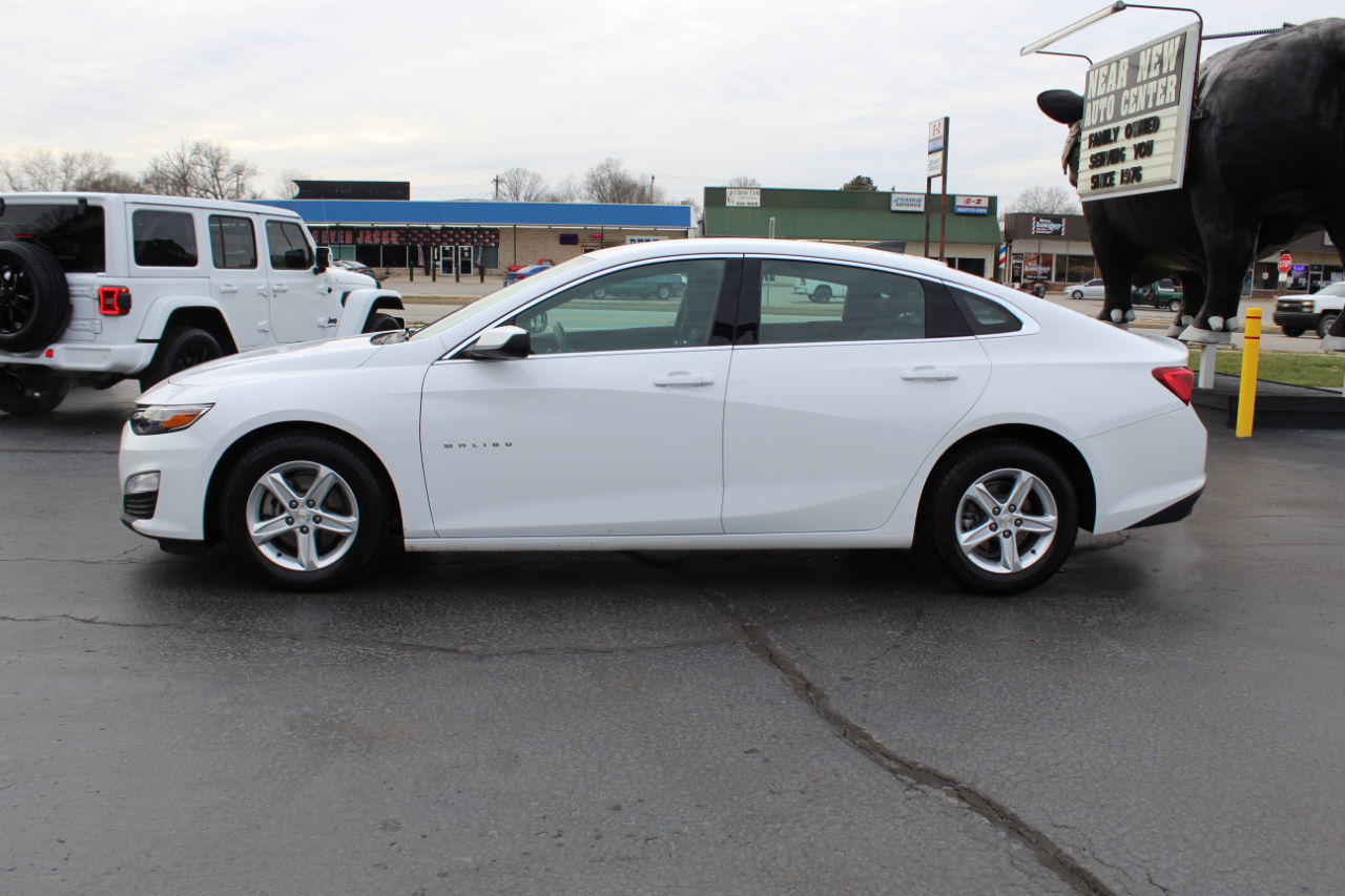 Chevrolet Malibu 4dr Sdn LS w/1FL 2024
