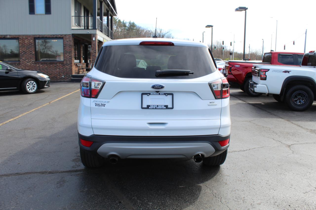 Ford Escape SE FWD 2017