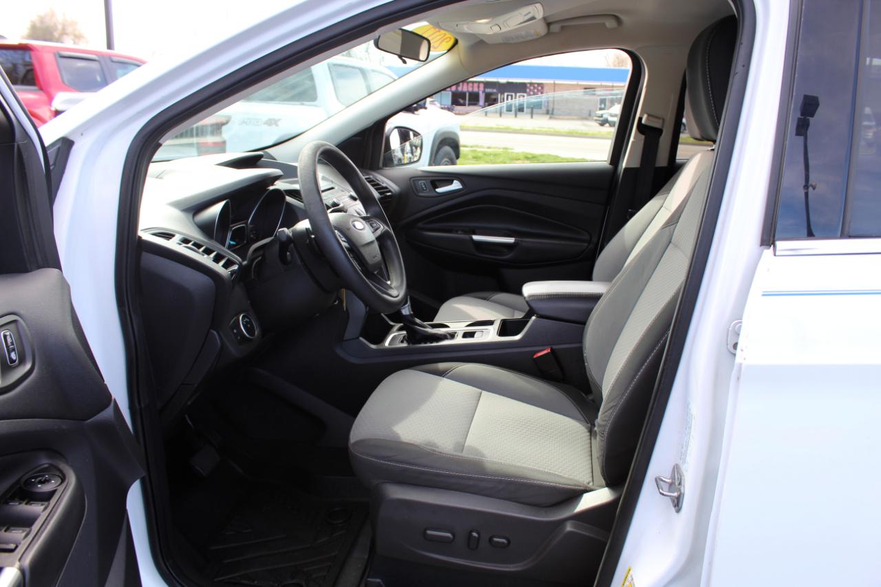 Ford Escape SE FWD 2017