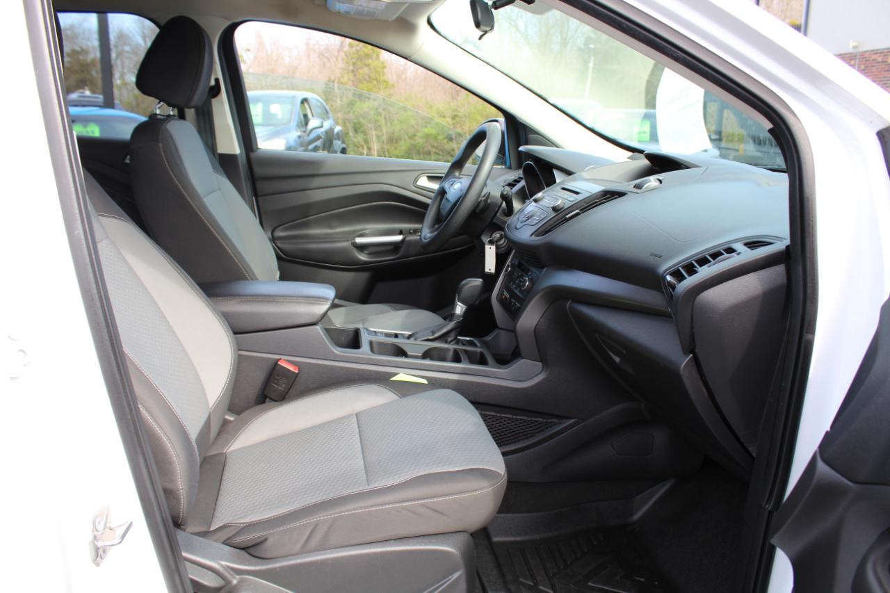 Ford Escape SE FWD 2017