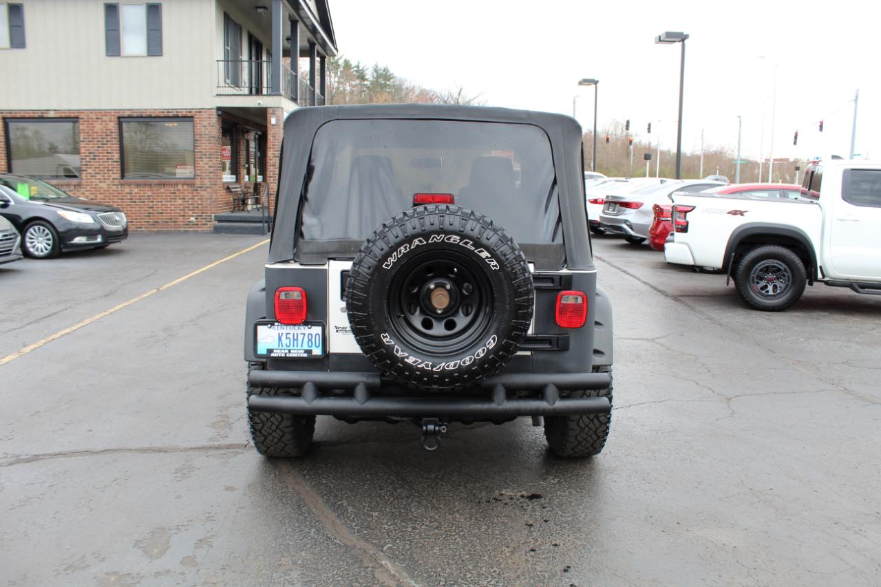 Jeep Wrangler 2dr X 2005