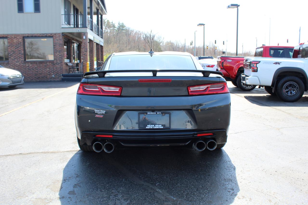 Chevrolet Camaro 2dr Cpe 2SS 2016