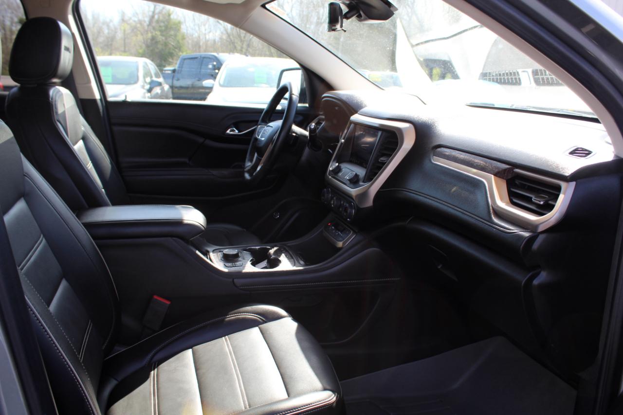 GMC Acadia AWD 4dr Denali 2023