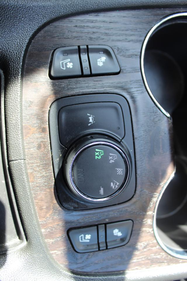 GMC Acadia AWD 4dr Denali 2023