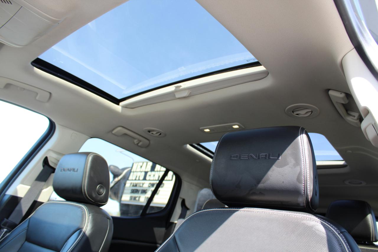 GMC Acadia AWD 4dr Denali 2023