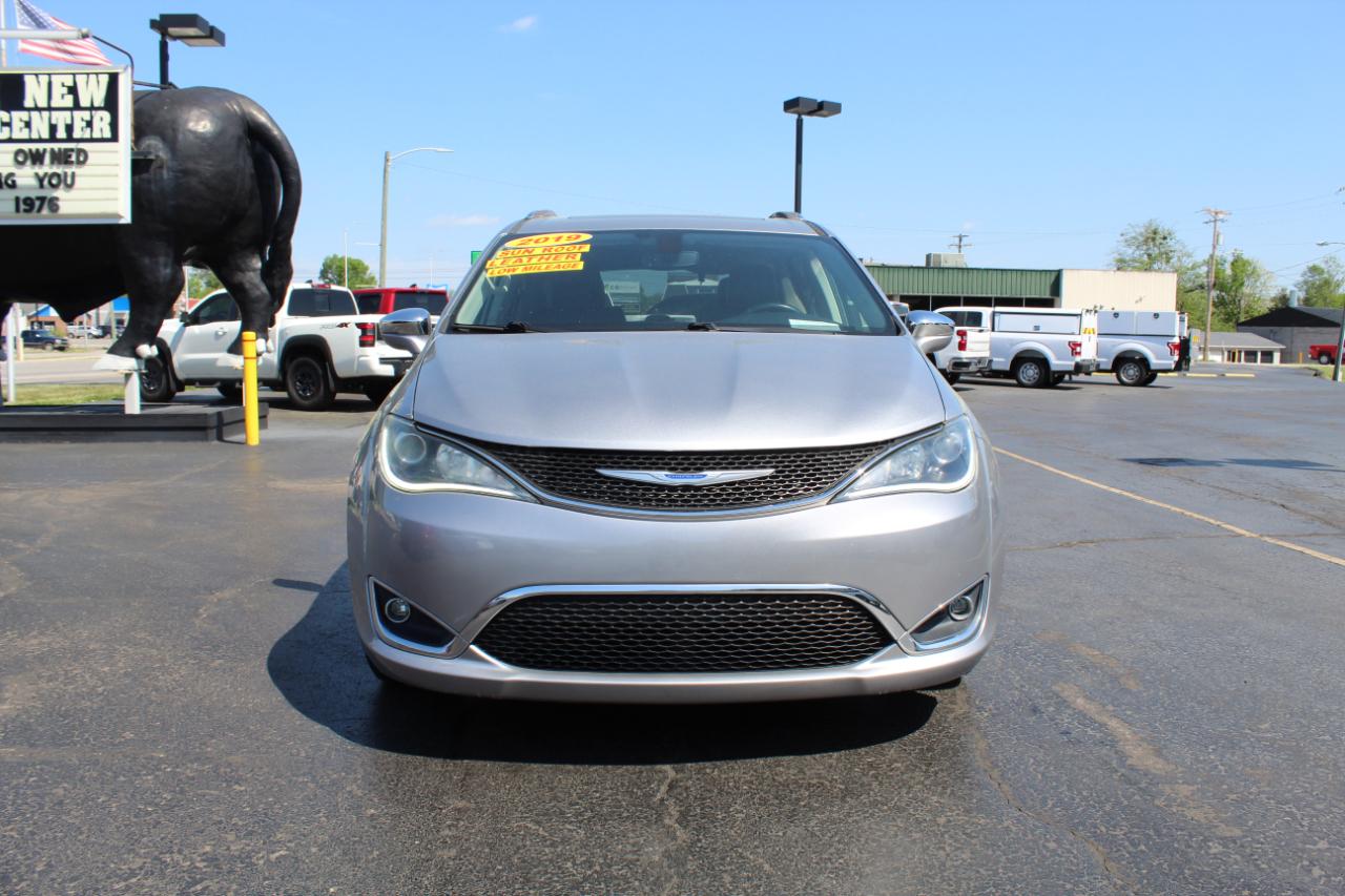 Chrysler Pacifica Limited FWD 2019