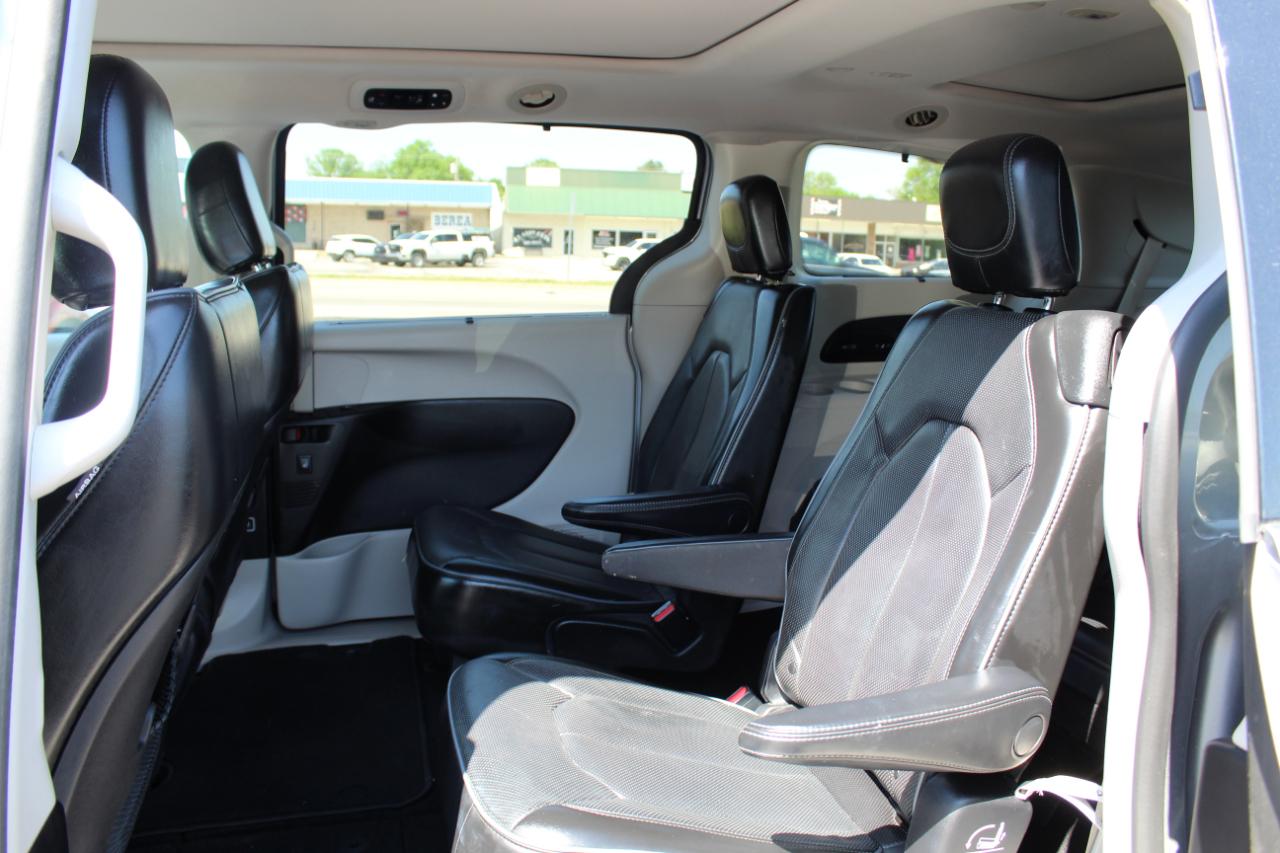 Chrysler Pacifica Limited FWD 2019