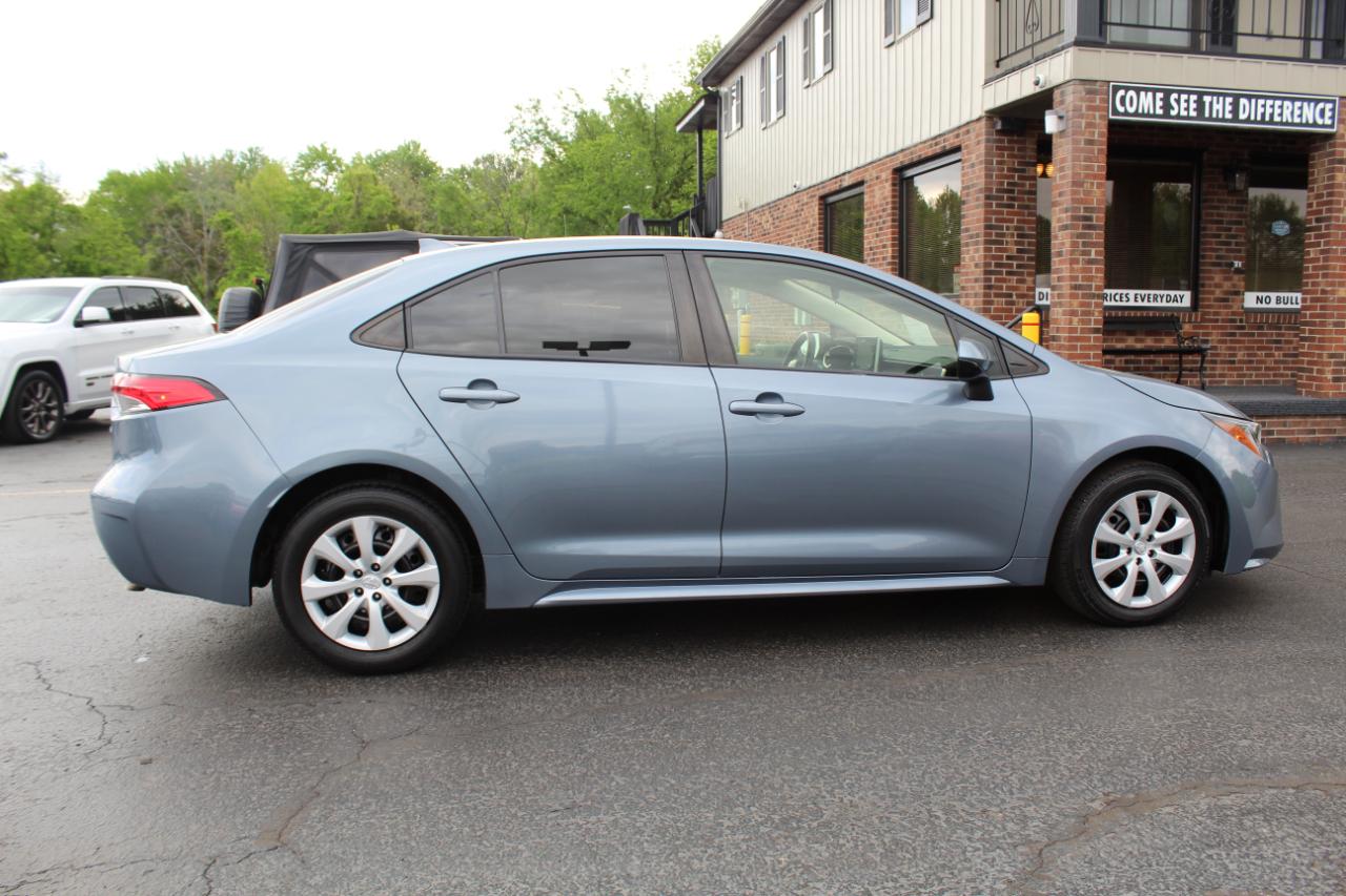 Toyota Corolla LE CVT (Natl) 2021