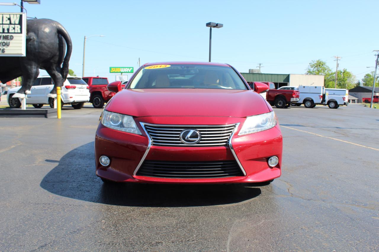 Lexus ES 350 4dr Sdn 2013