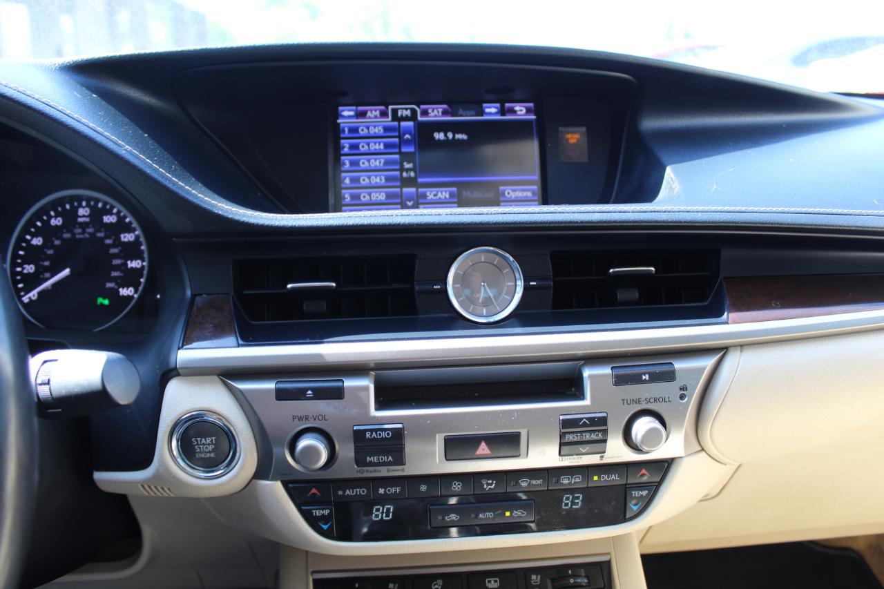 Lexus ES 350 4dr Sdn 2013