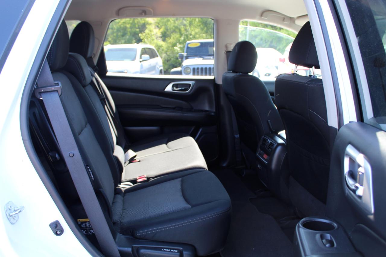 Nissan Pathfinder 4x4 SV 2020