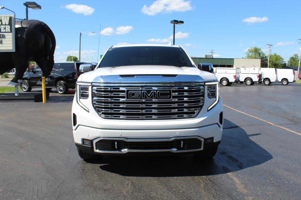 GMC Sierra 1500 4WD Crew Cab 147" Denali 2024