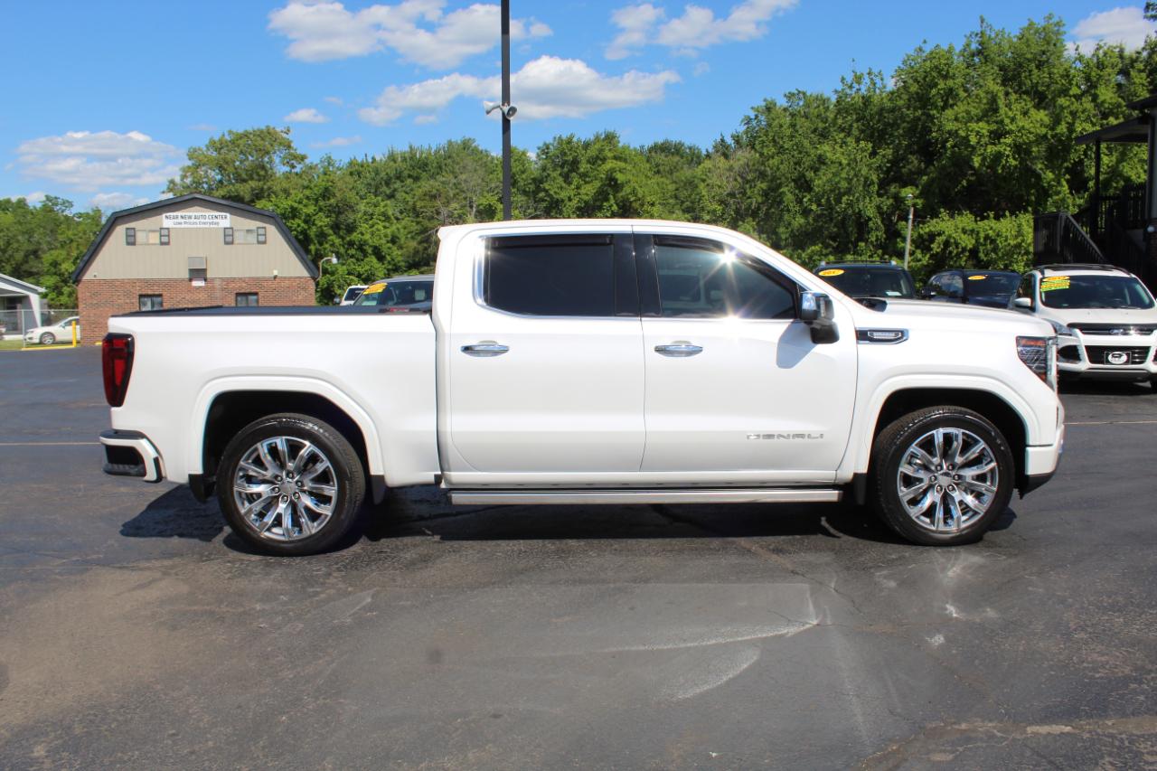 GMC Sierra 1500 4WD Crew Cab 147" Denali 2024
