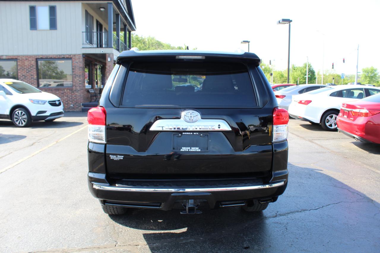 Toyota 4Runner 4WD 4dr V6 Limited (Natl) 2012