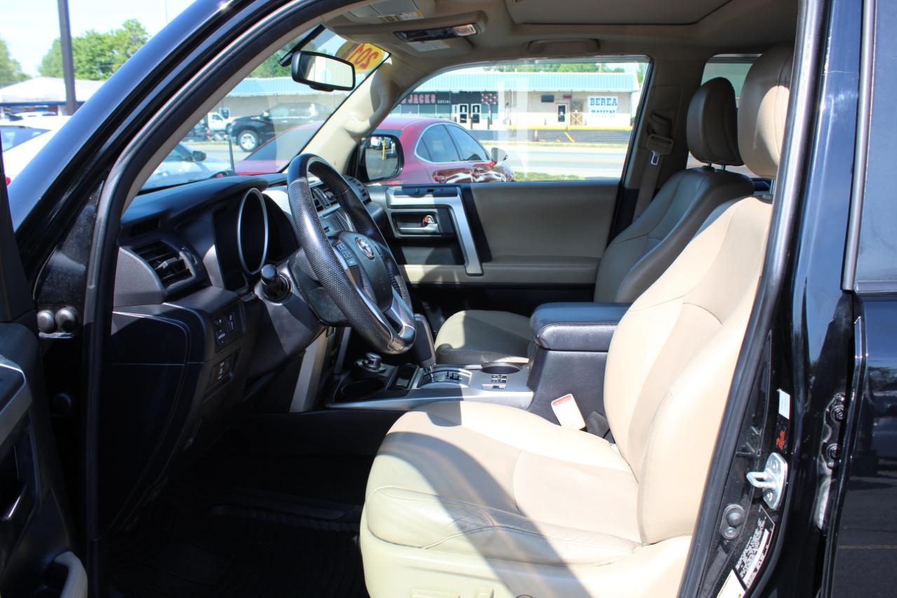 Toyota 4Runner 4WD 4dr V6 Limited (Natl) 2012