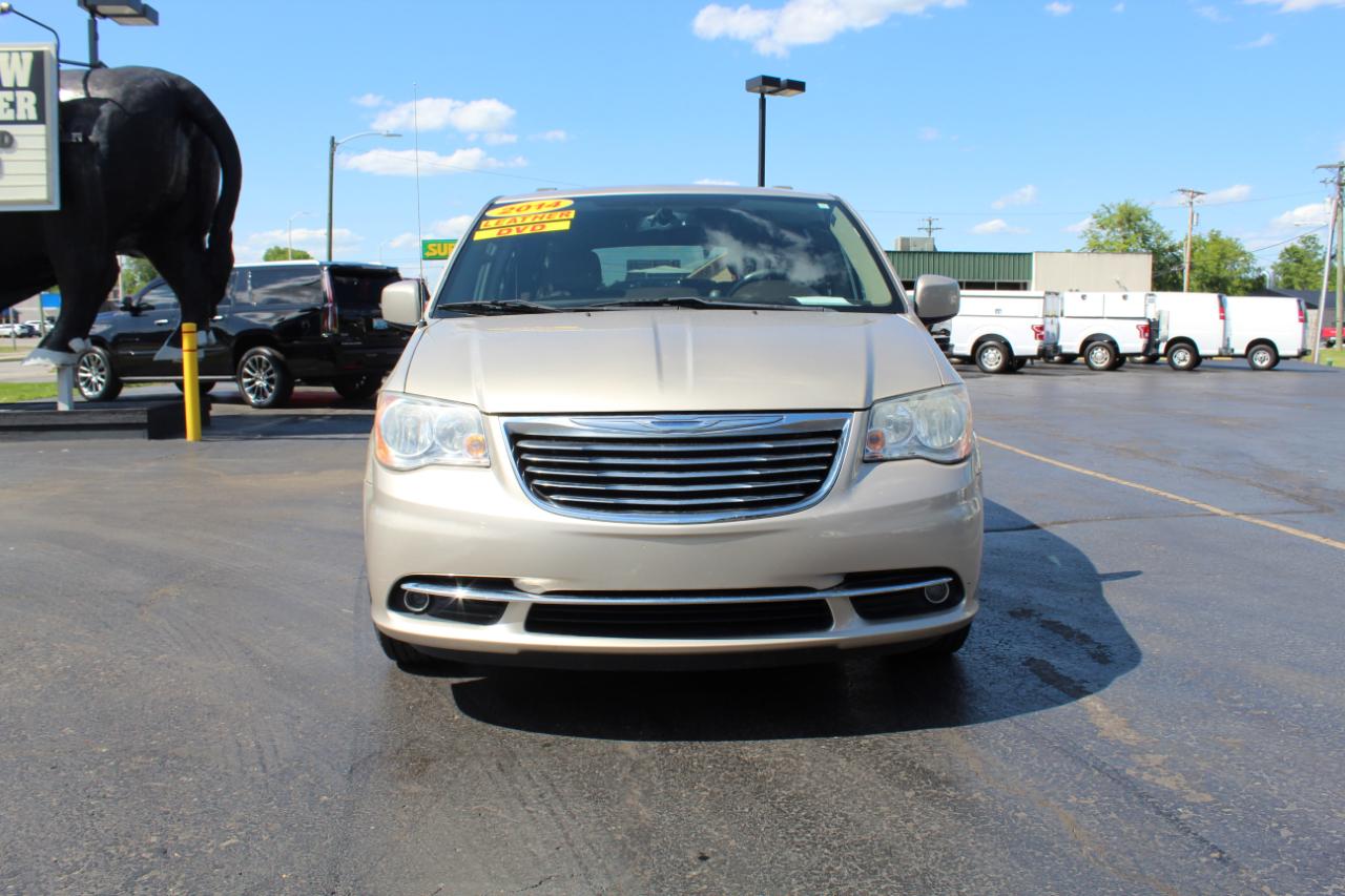 Chrysler Town & Country 4dr Wgn Touring 2014