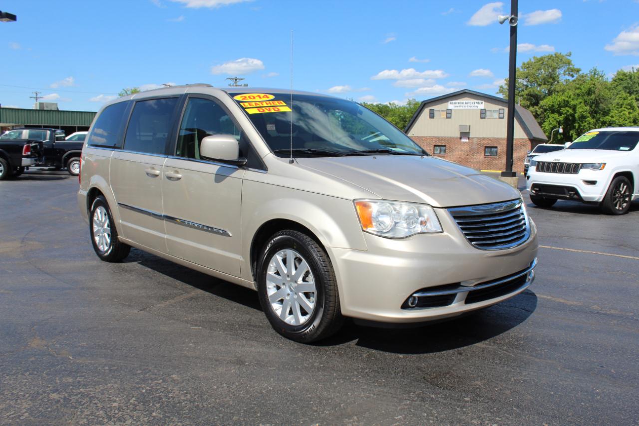 Chrysler Town & Country 4dr Wgn Touring 2014