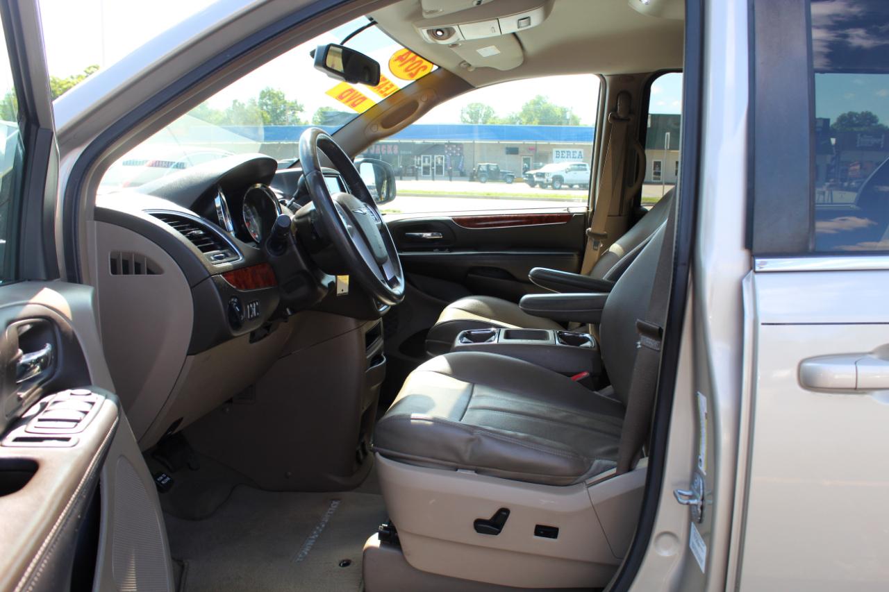 Chrysler Town & Country 4dr Wgn Touring 2014