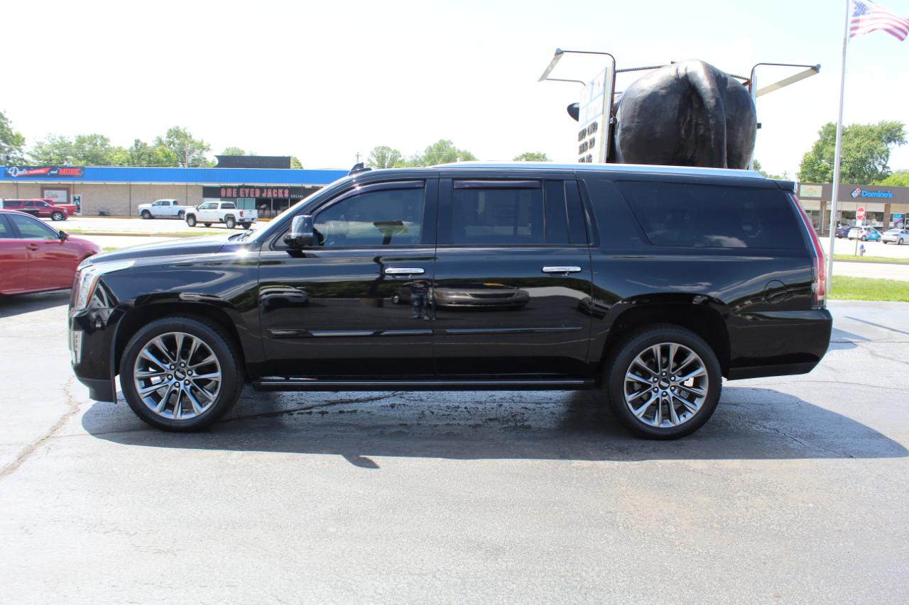 Cadillac Escalade ESV 4WD 4dr Platinum 2019