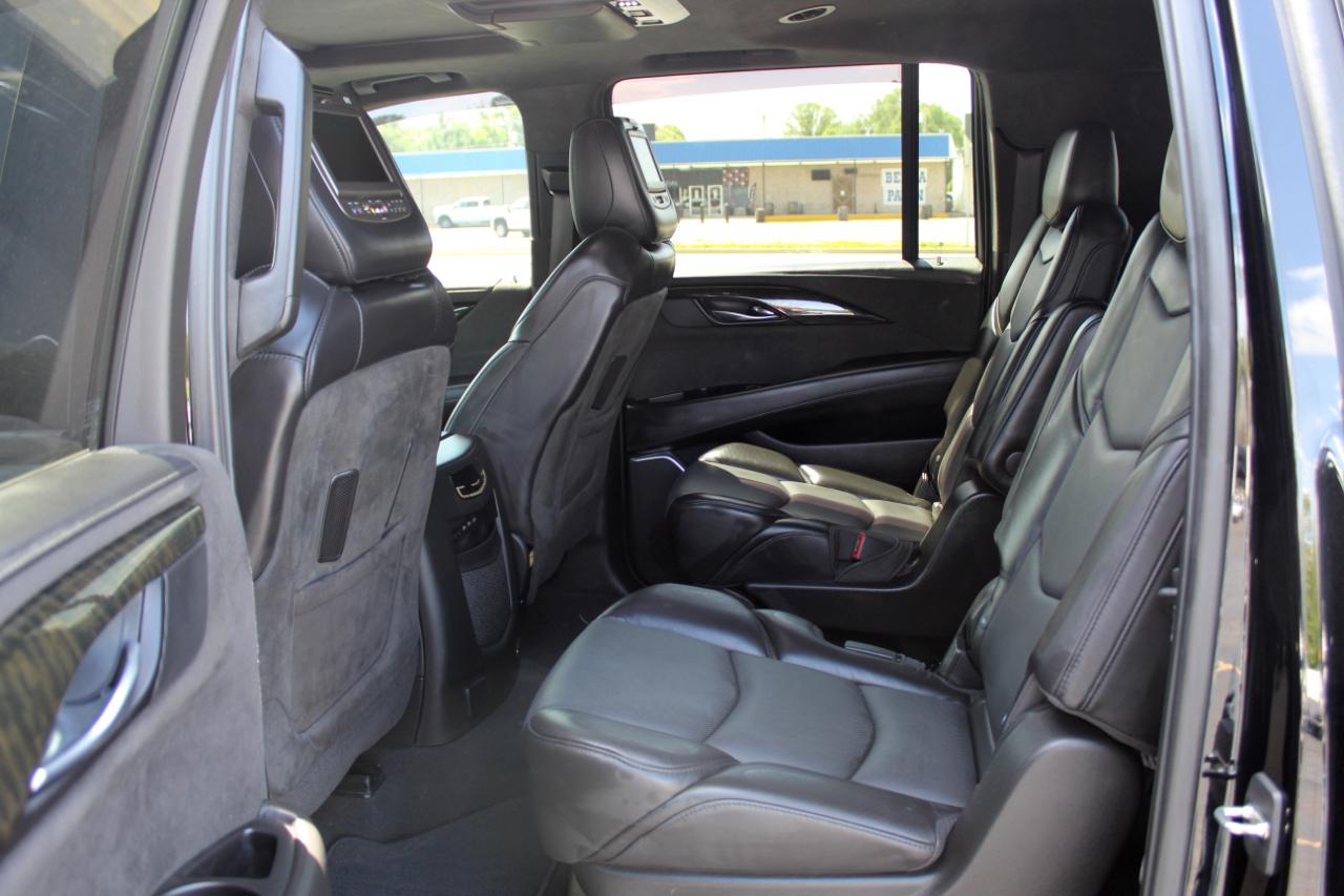 Cadillac Escalade ESV 4WD 4dr Platinum 2019