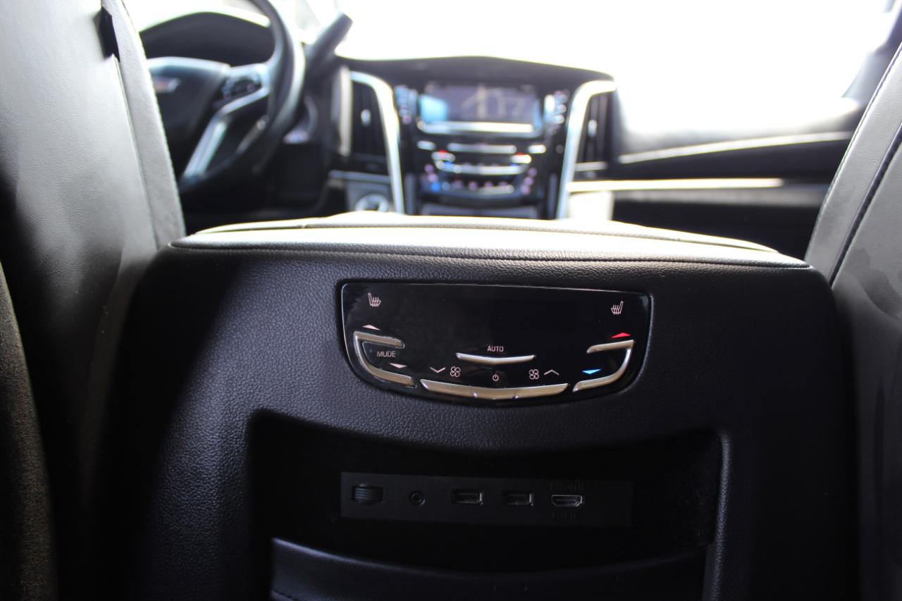 Cadillac Escalade ESV 4WD 4dr Platinum 2019