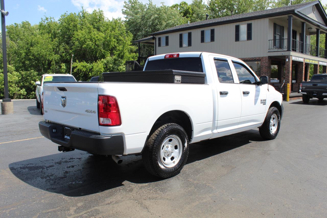 RAM 1500 Classic Tradesman 4x4 Quad Cab 6'4" Box 2020