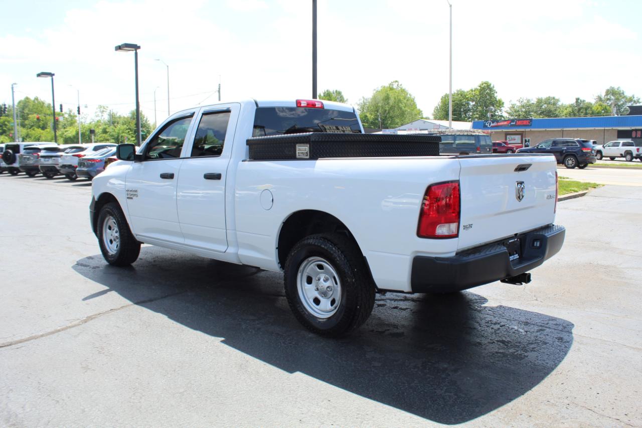 RAM 1500 Classic Tradesman 4x4 Quad Cab 6'4" Box 2020