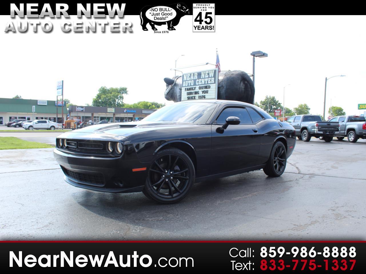 2019 Dodge Challenger SXT RWD