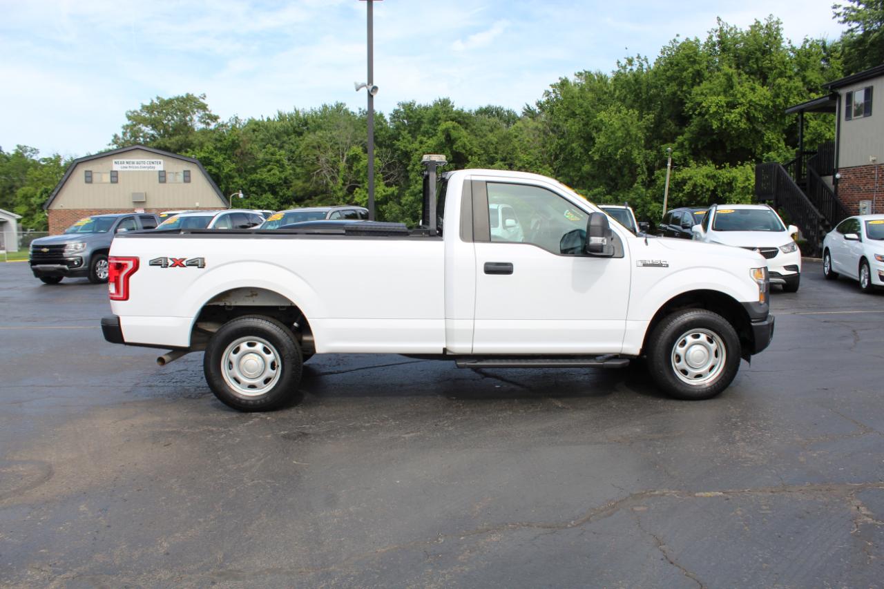 Ford F-150 4WD Reg Cab 141" XLT 2016