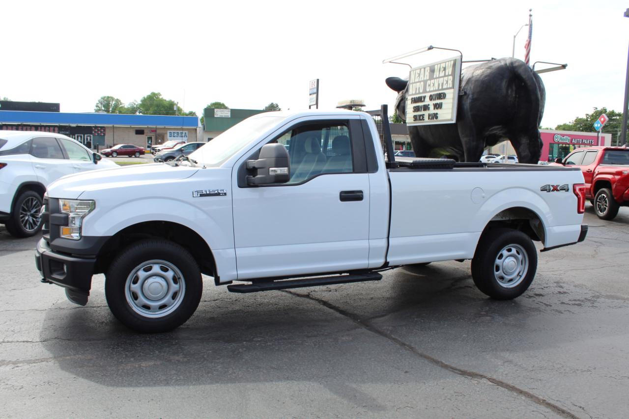 Ford F-150 4WD Reg Cab 141" XLT 2016