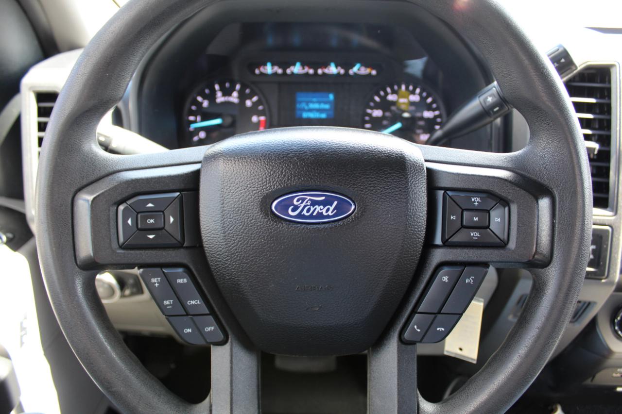 Ford Super Duty F-350 SRW XLT 4WD Reg Cab 8' Box 2018
