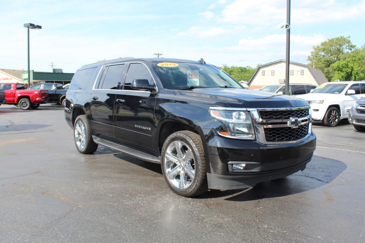 Chevrolet Suburban 4WD 4dr 1500 LT 2019