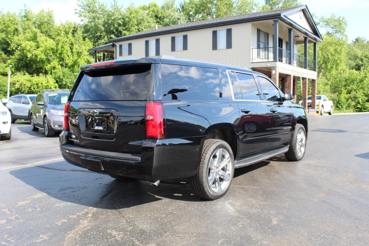 Chevrolet Suburban 4WD 4dr 1500 LT 2019