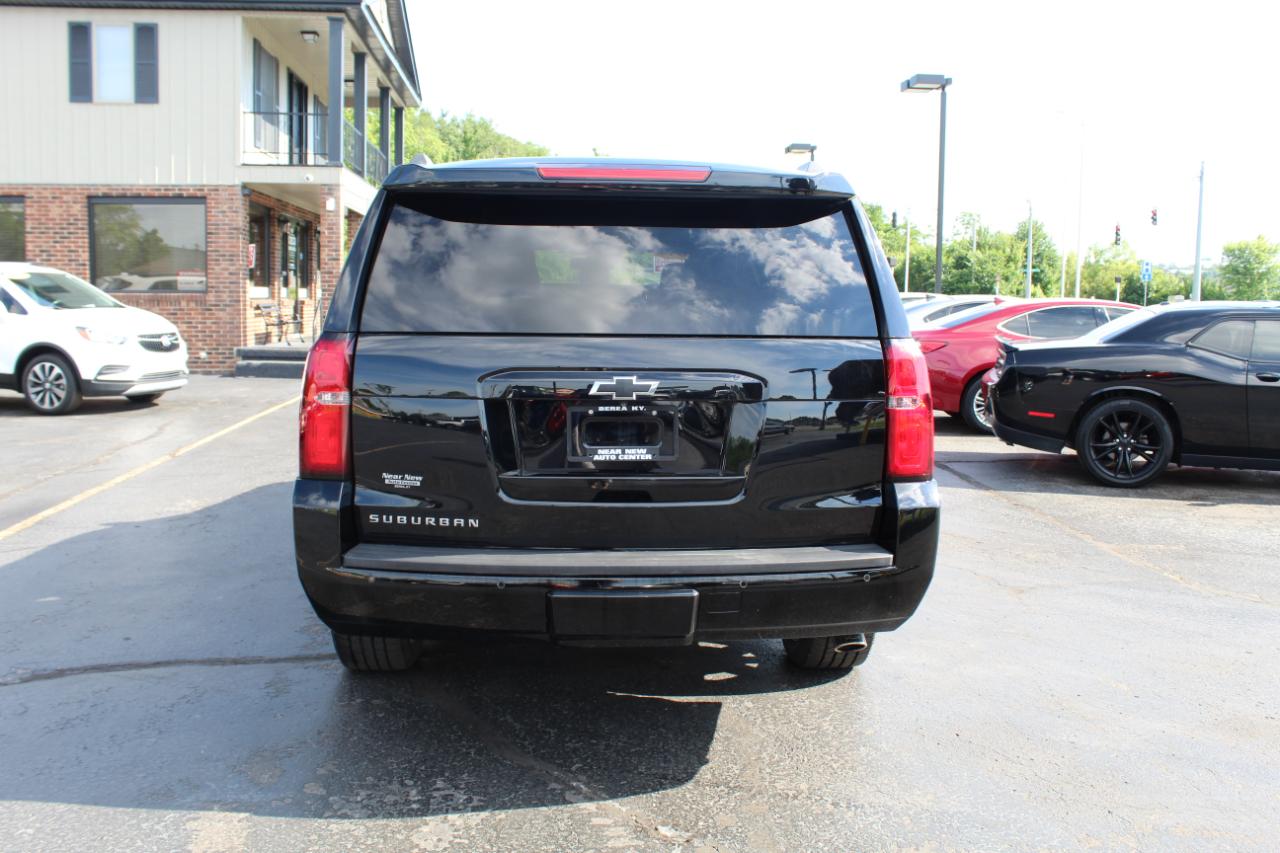 Chevrolet Suburban 4WD 4dr 1500 LT 2019